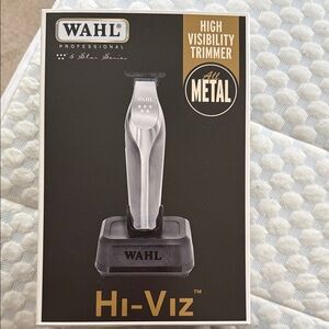 Wahl Professional Hi-Viz Trimmer with Silver Finish